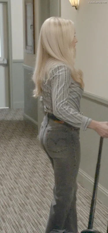Emily Osment photo 9 of 419