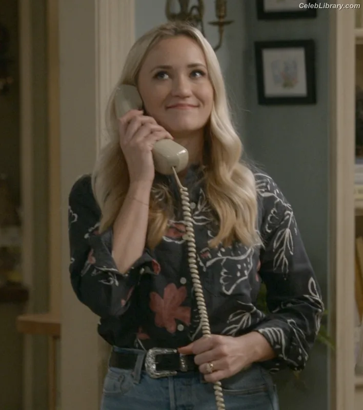 Emily Osment photo 22 of 419