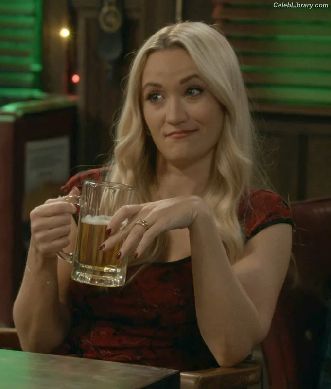 Emily Osment photo 6 of 419
