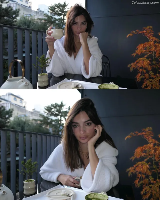 Emily Ratajkowski photo 7 of 3958