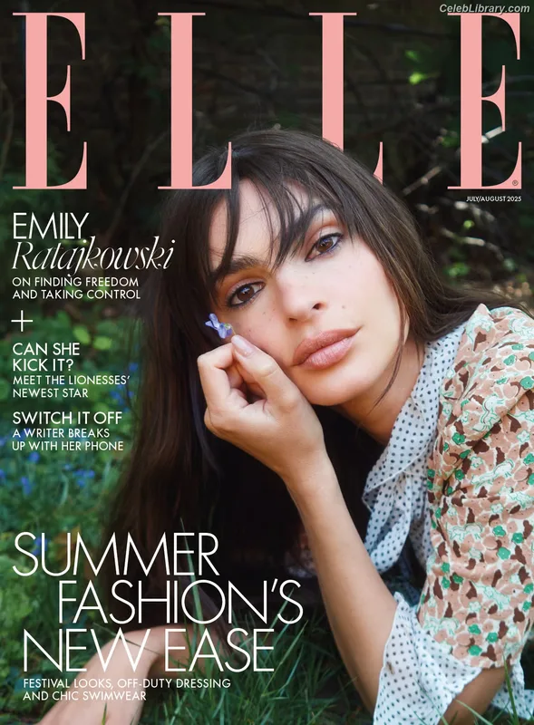 Emily Ratajkowski photo 9 of 3958