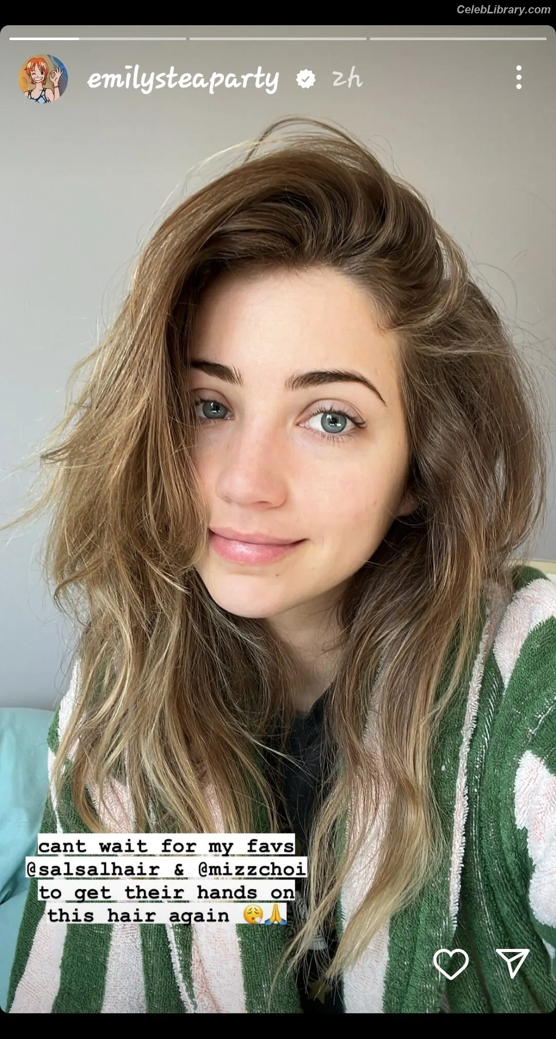 Emily Rudd photo 15 of 600