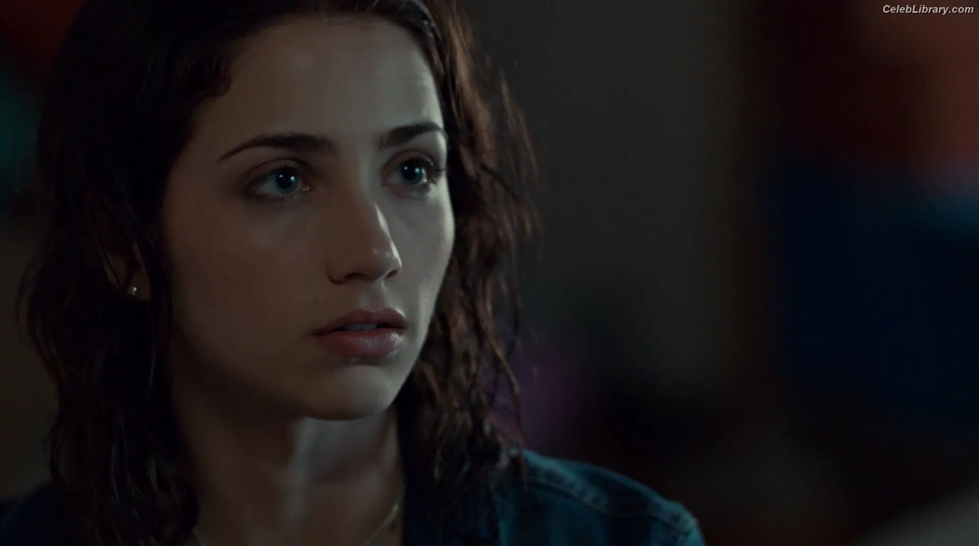 Emily Rudd photo 10 of 600