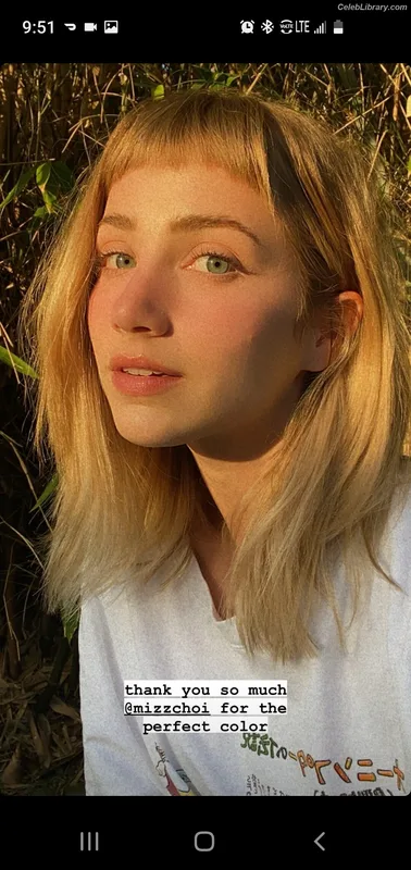 Emily Rudd photo 2 of 592