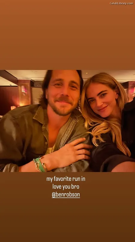 Emily Wickersham photo 11 of 200