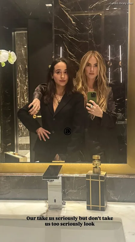 Emily Wickersham photo 20 of 200