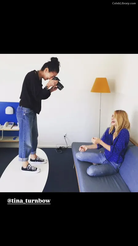 Emily Wickersham photo 18 of 200