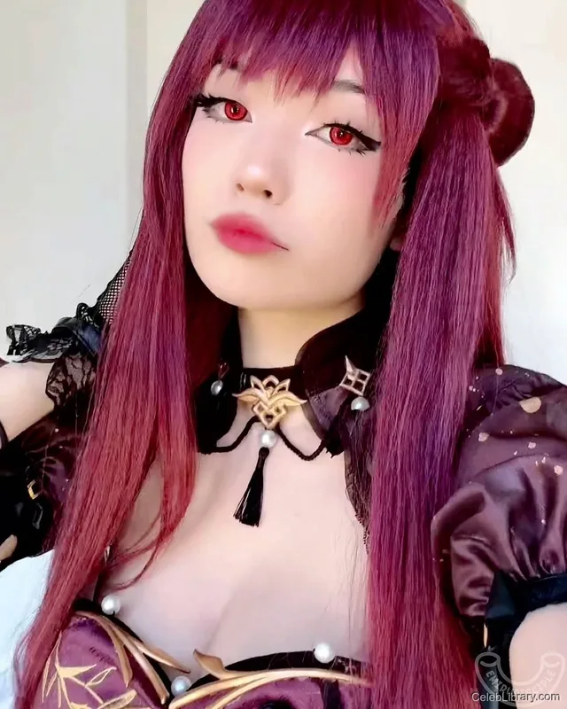 Emiru photo 22 of 4918