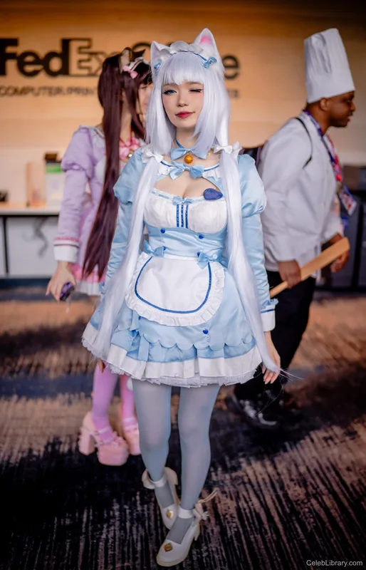 Emiru photo 2 of 4918