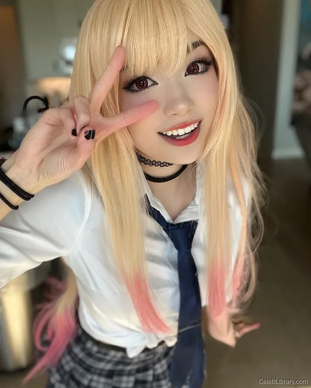 Emiru photo 9 of 4918