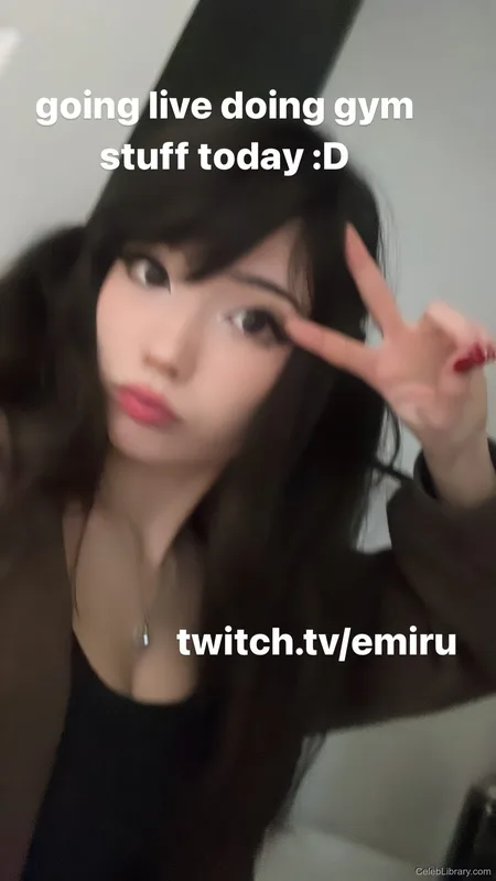 Emiru photo 4 of 4918