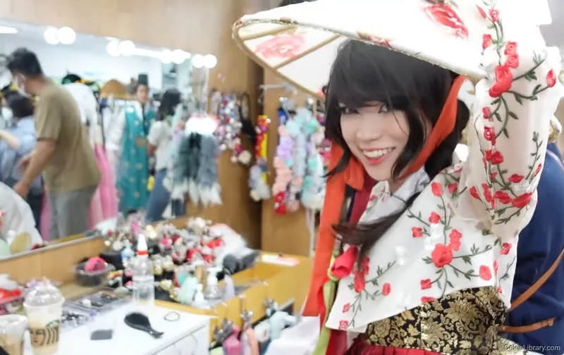Emiru photo 6 of 4918