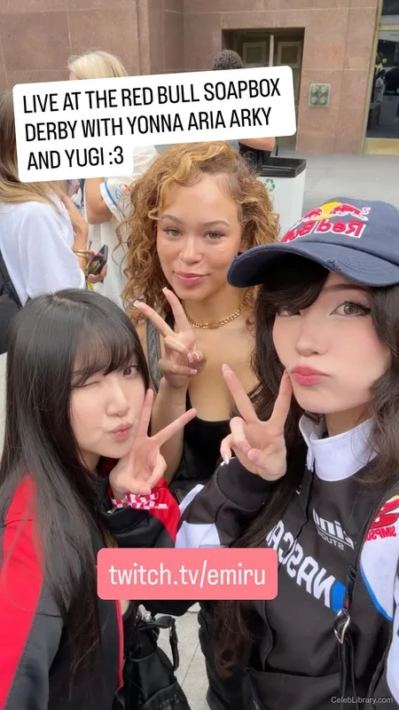 Emiru photo 24 of 4918