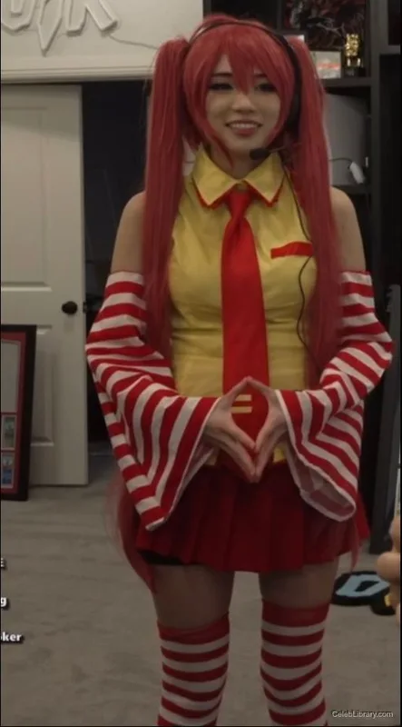Emiru photo 17 of 4918