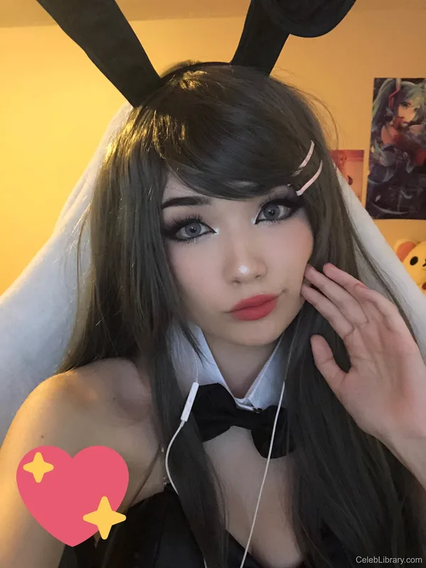 Emiru photo 16 of 4918