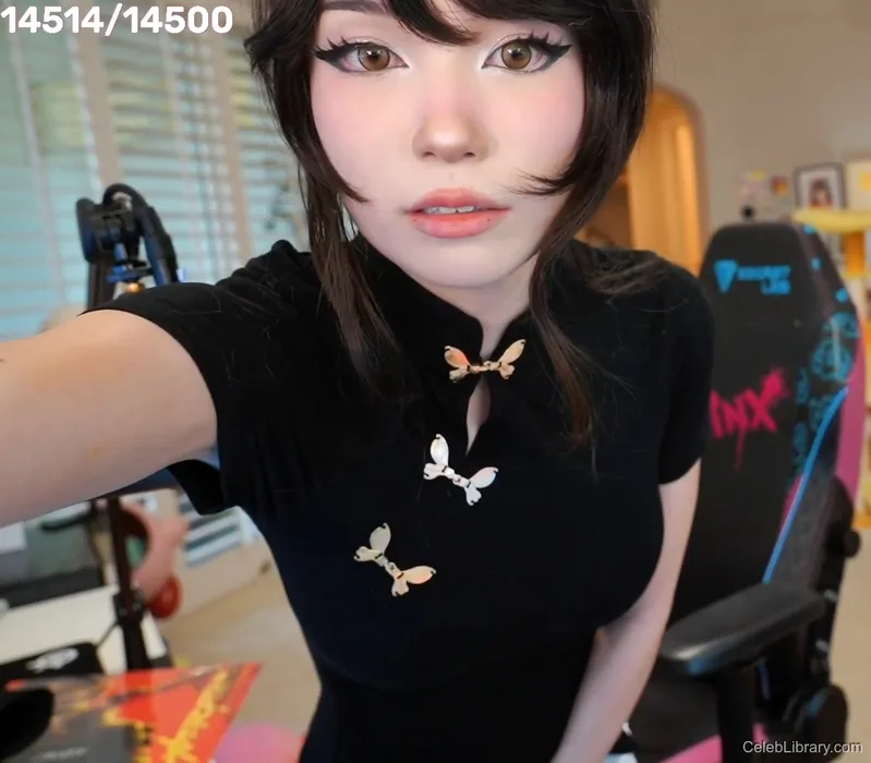 Emiru photo 14 of 4918