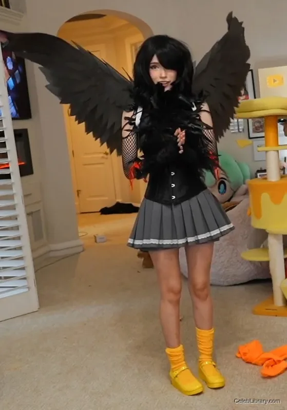 Emiru photo 20 of 4918