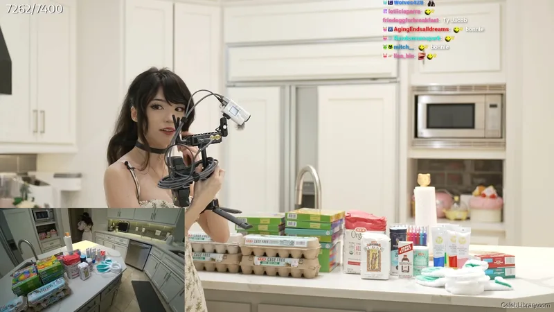 Emiru photo 1 of 4918