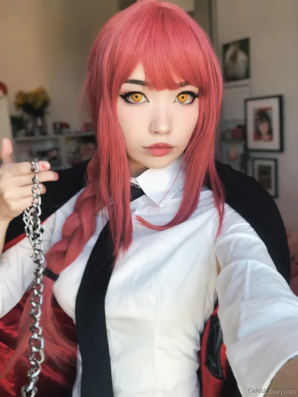 Emiru photo 23 of 4918