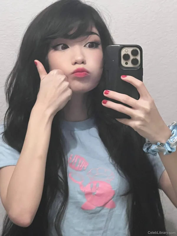 Emiru photo 11 of 4918