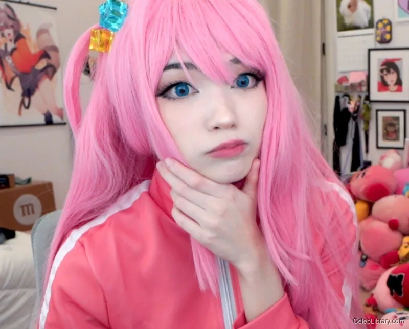 Emiru photo 15 of 4918