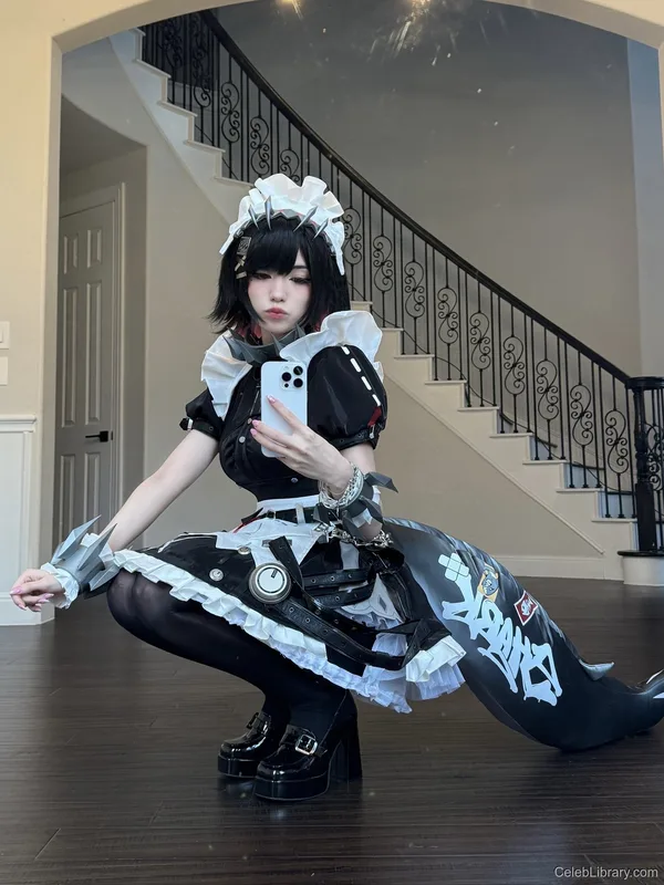 Emiru photo 2 of 4918