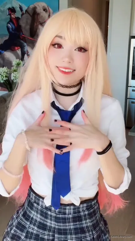 Emiru photo 22 of 4918