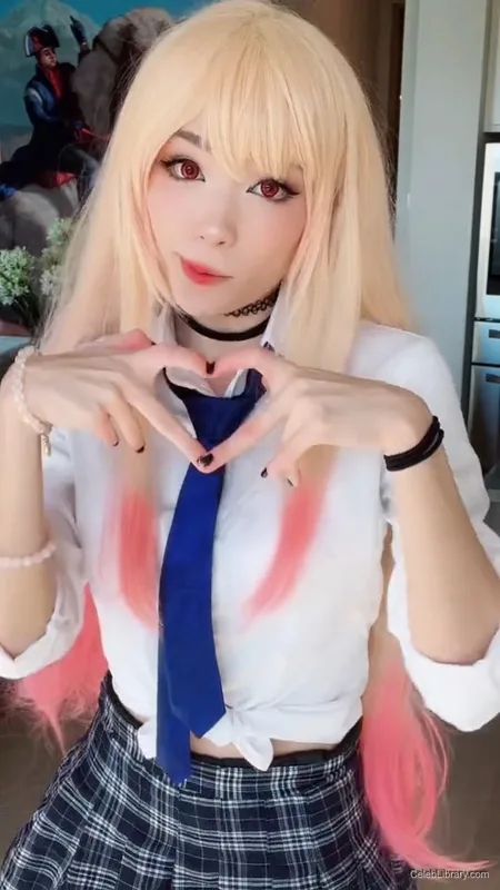 Emiru photo 24 of 4918