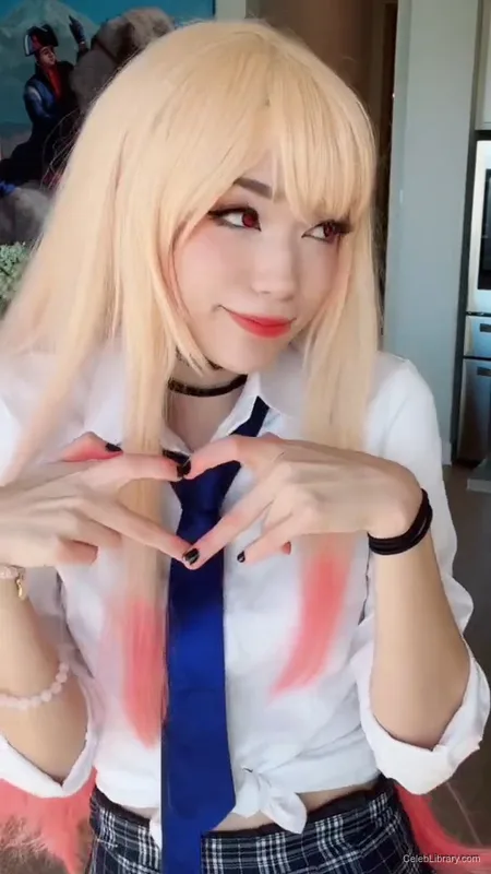 Emiru photo 3 of 4918