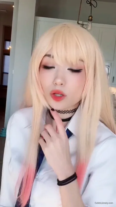 Emiru photo 12 of 4918