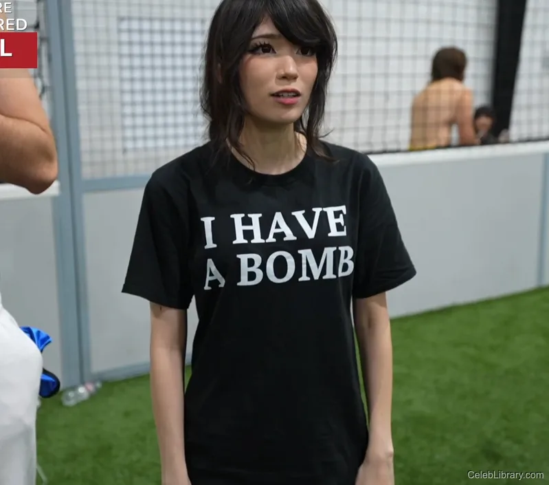 Emiru photo 11 of 4918