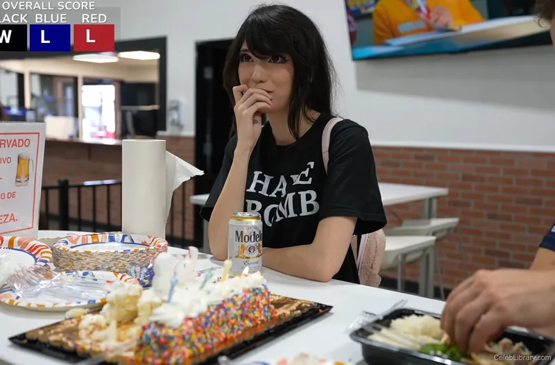 Emiru photo 20 of 4918