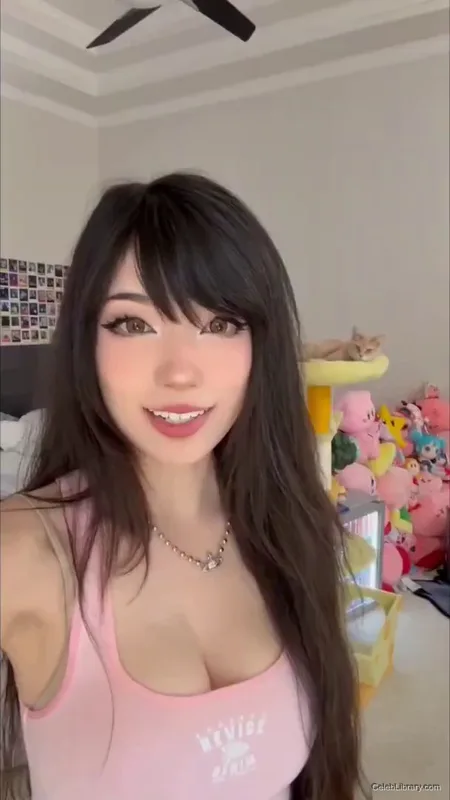 Emiru photo 24 of 4918
