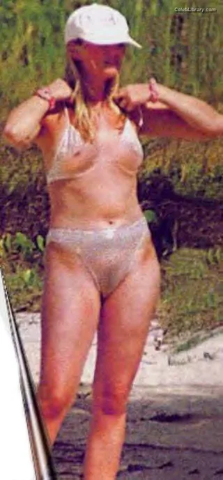 Emma Bunton photo 8 of 159