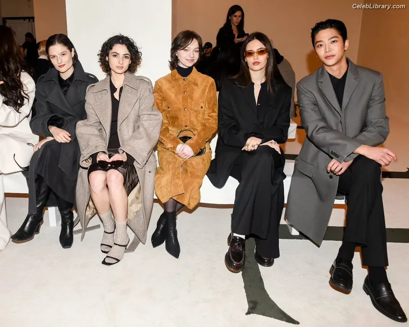 Emma Myers photo 23 of 1322