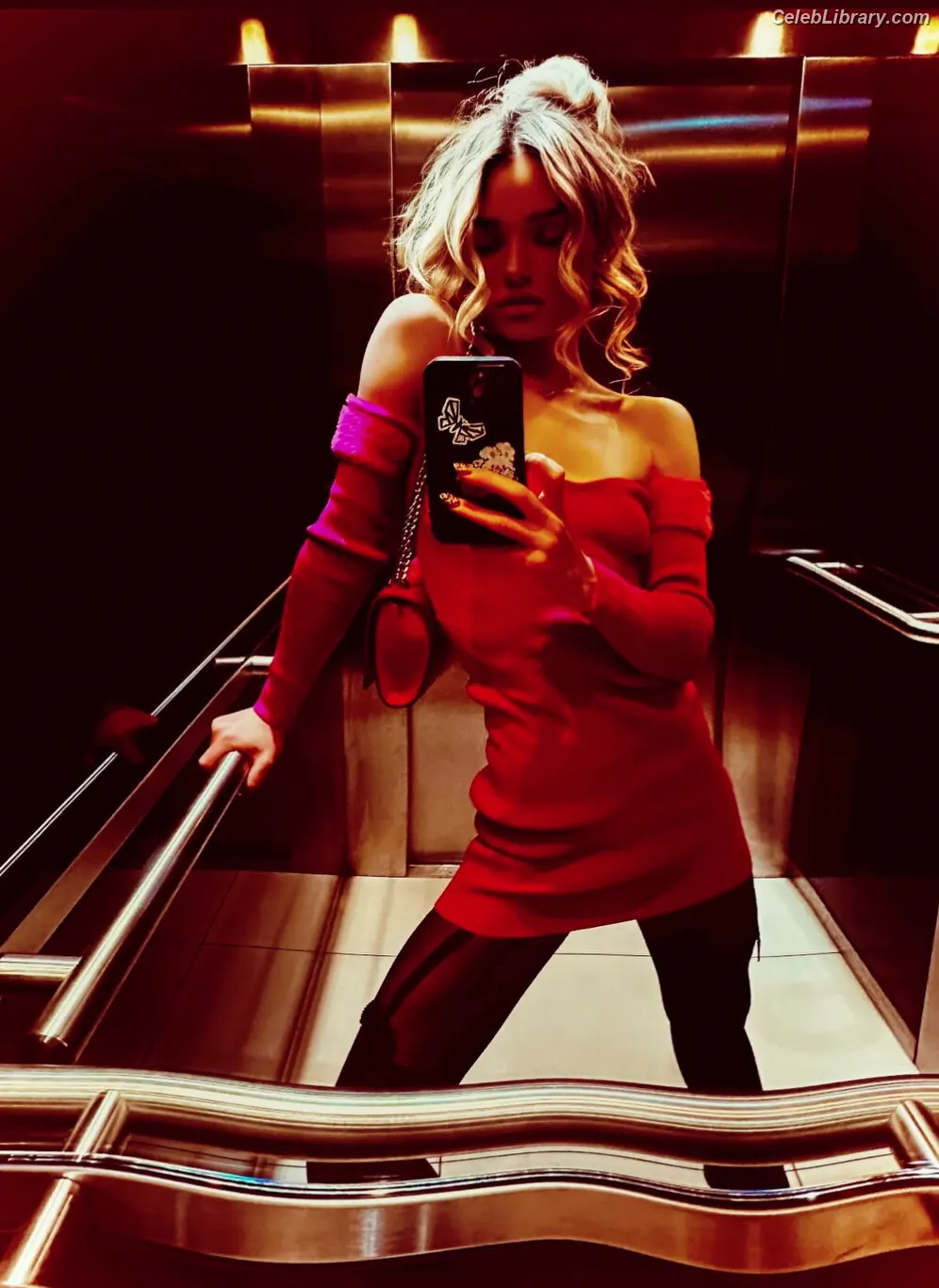 Emma Rigby photo 5 of 77