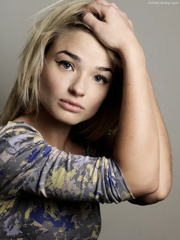 Emma Rigby photo 23 of 78