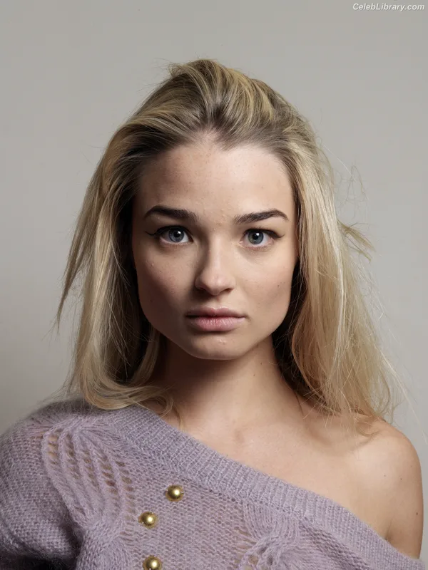 Emma Rigby photo 24 of 78