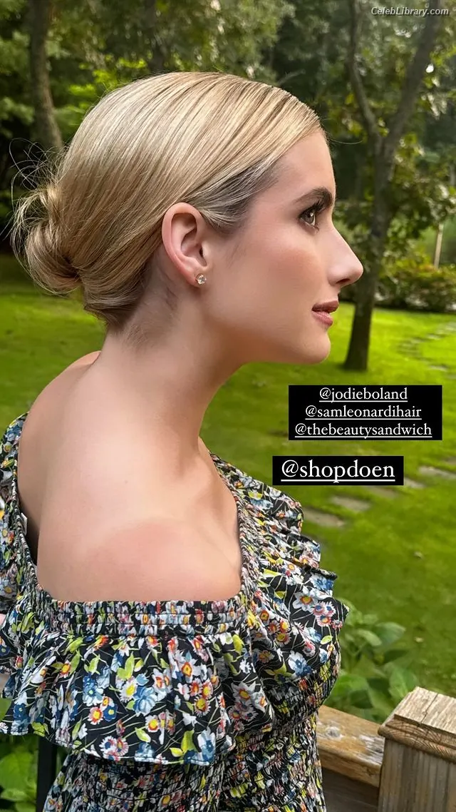 Emma Roberts photo 14 of 1782