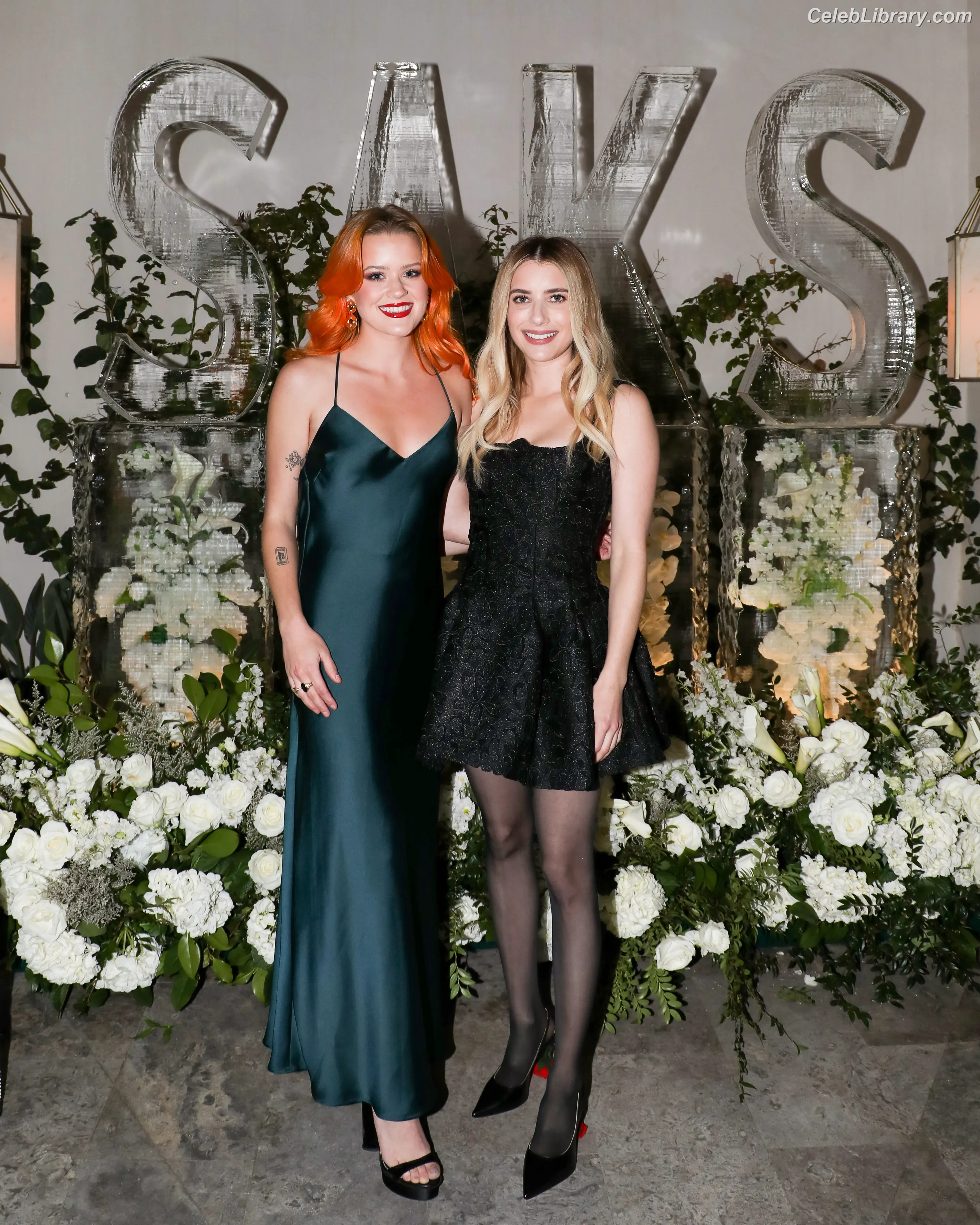 Emma Roberts photo 4 of 1782