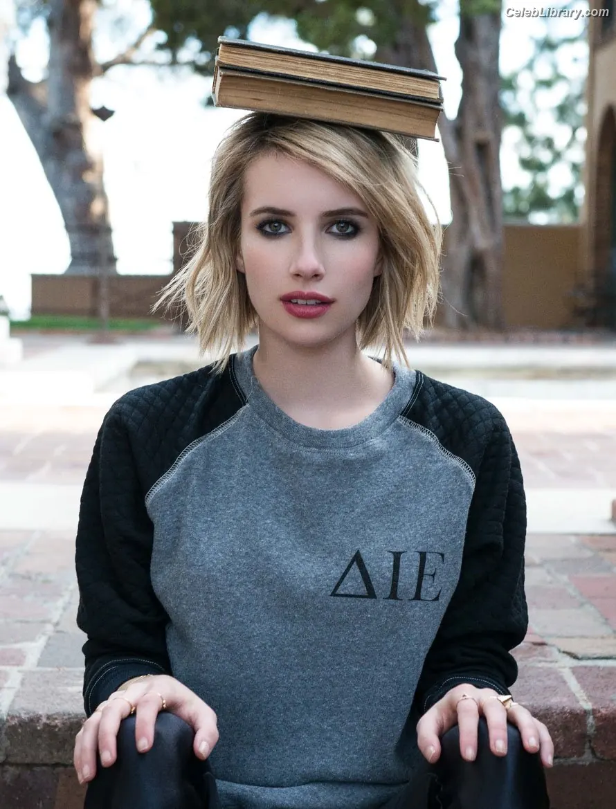 Emma Roberts photo 20 of 1782