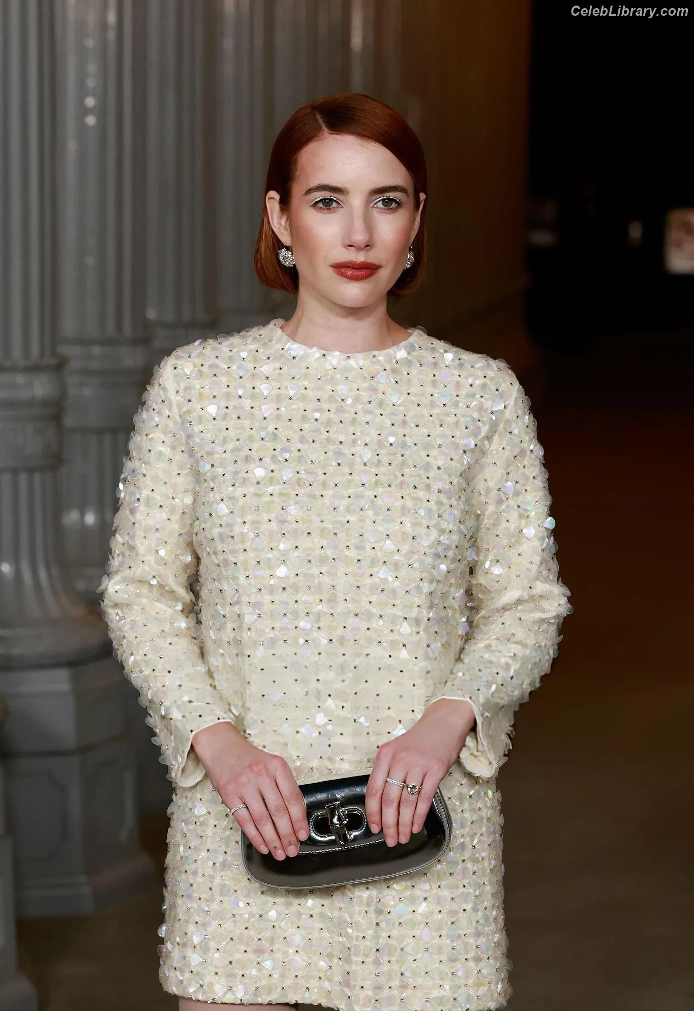 Emma Roberts photo 15 of 1782