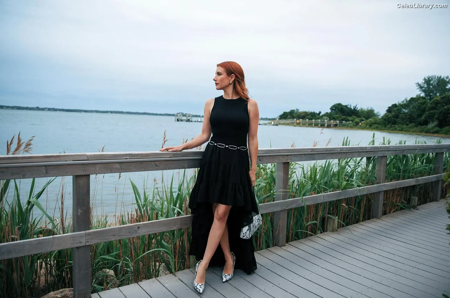 Emma Roberts photo 6 of 1782