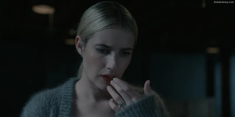 Emma Roberts photo 7 of 1780