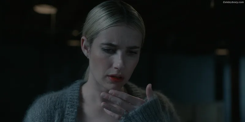 Emma Roberts photo 8 of 1780