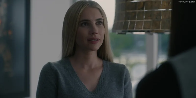 Emma Roberts photo 11 of 1780