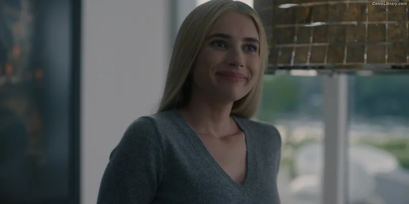 Emma Roberts photo 12 of 1780
