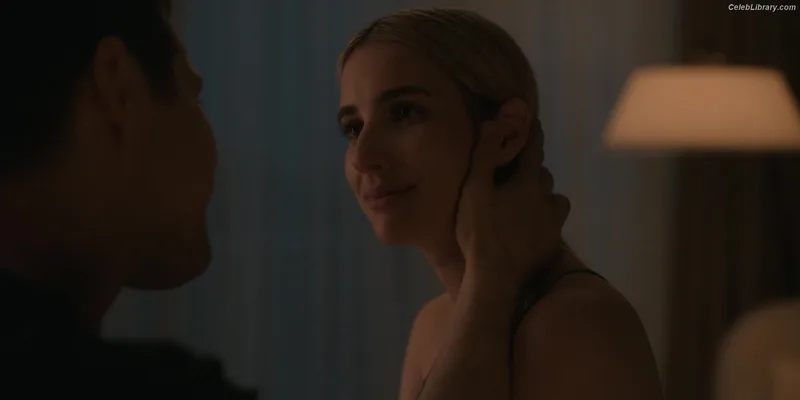 Emma Roberts photo 21 of 1780