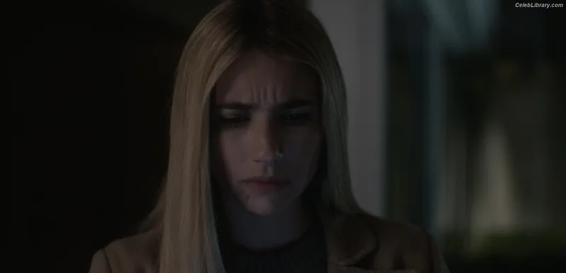 Emma Roberts photo 9 of 1780