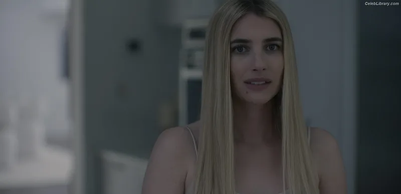 Emma Roberts photo 1 of 1780